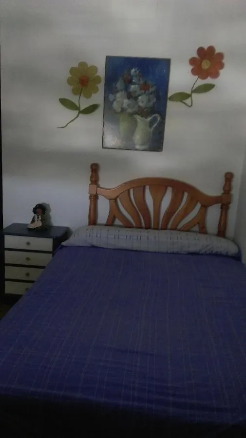 Piso muy amplio en Málaga . Apartamento España