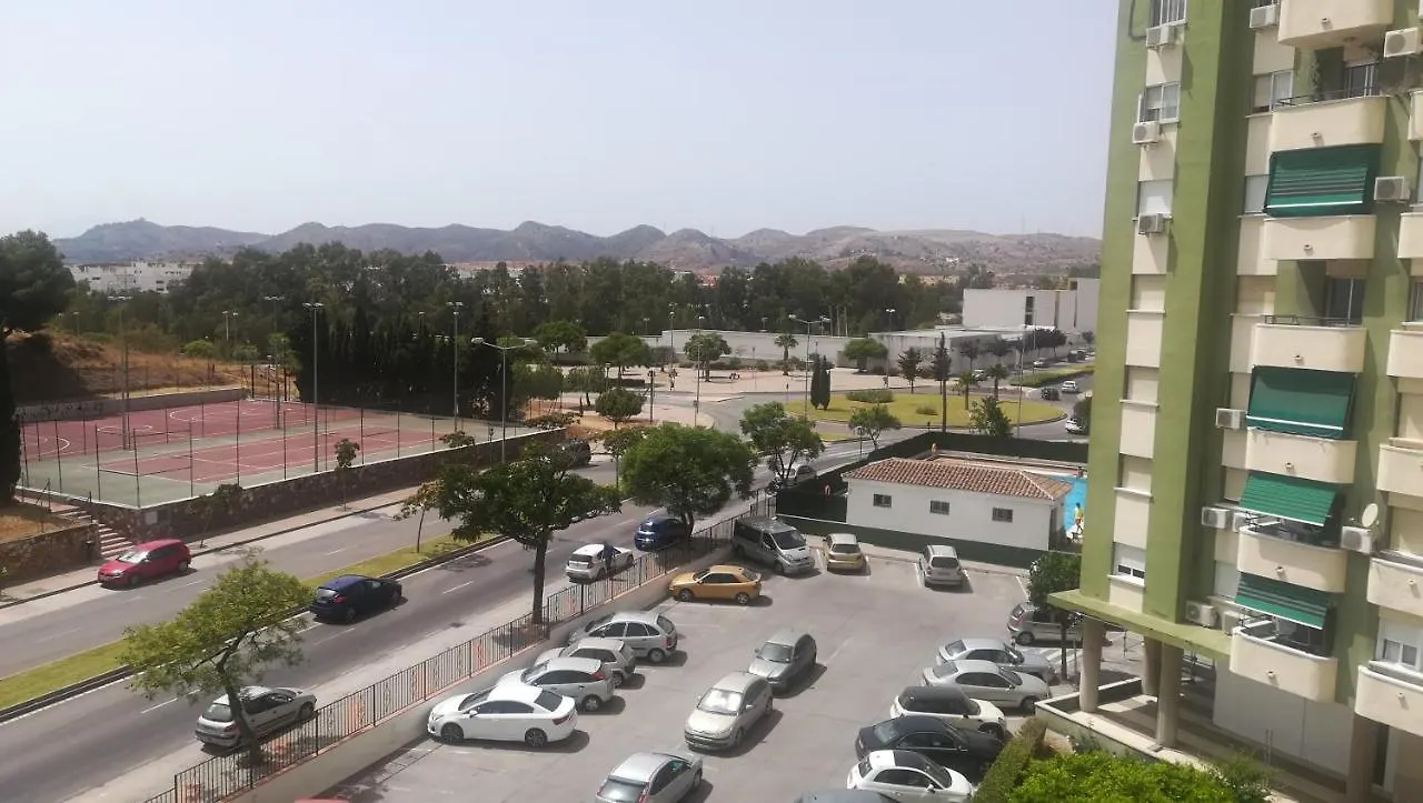 Piso muy amplio en Málaga . Apartamento